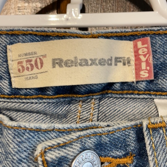 Vintage Levi’s 550 - Picture 2 of 5